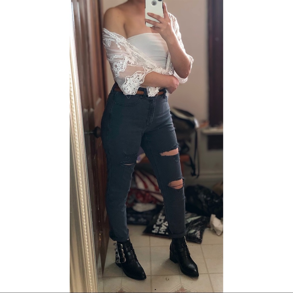 Black Distressed American Eagle Mom Jeans
